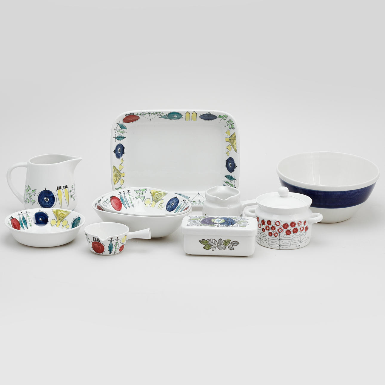 SERVICEDELE, 10 dele, inklusive "Picnic", Rörstrand.