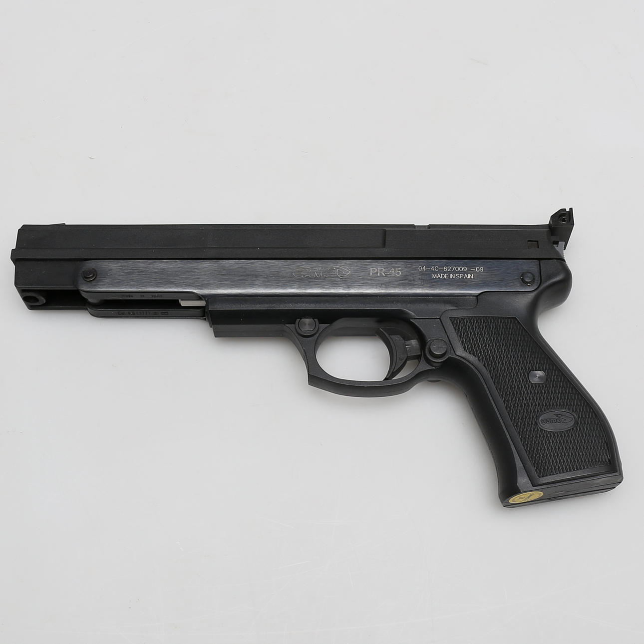 AIR PISTOL, Gamo, caliber 4.5 mm, Spain.