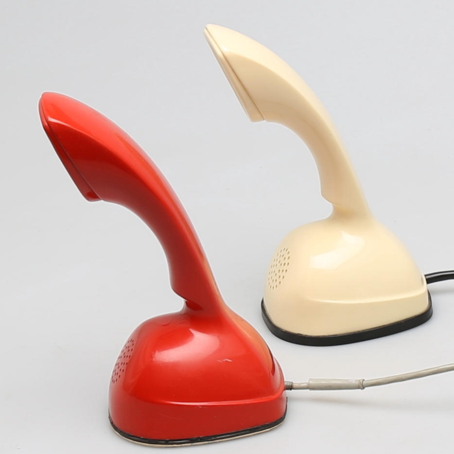 TELEFONER, 2 st, "Cobra" eller "Ericofon", LM Ericsson.