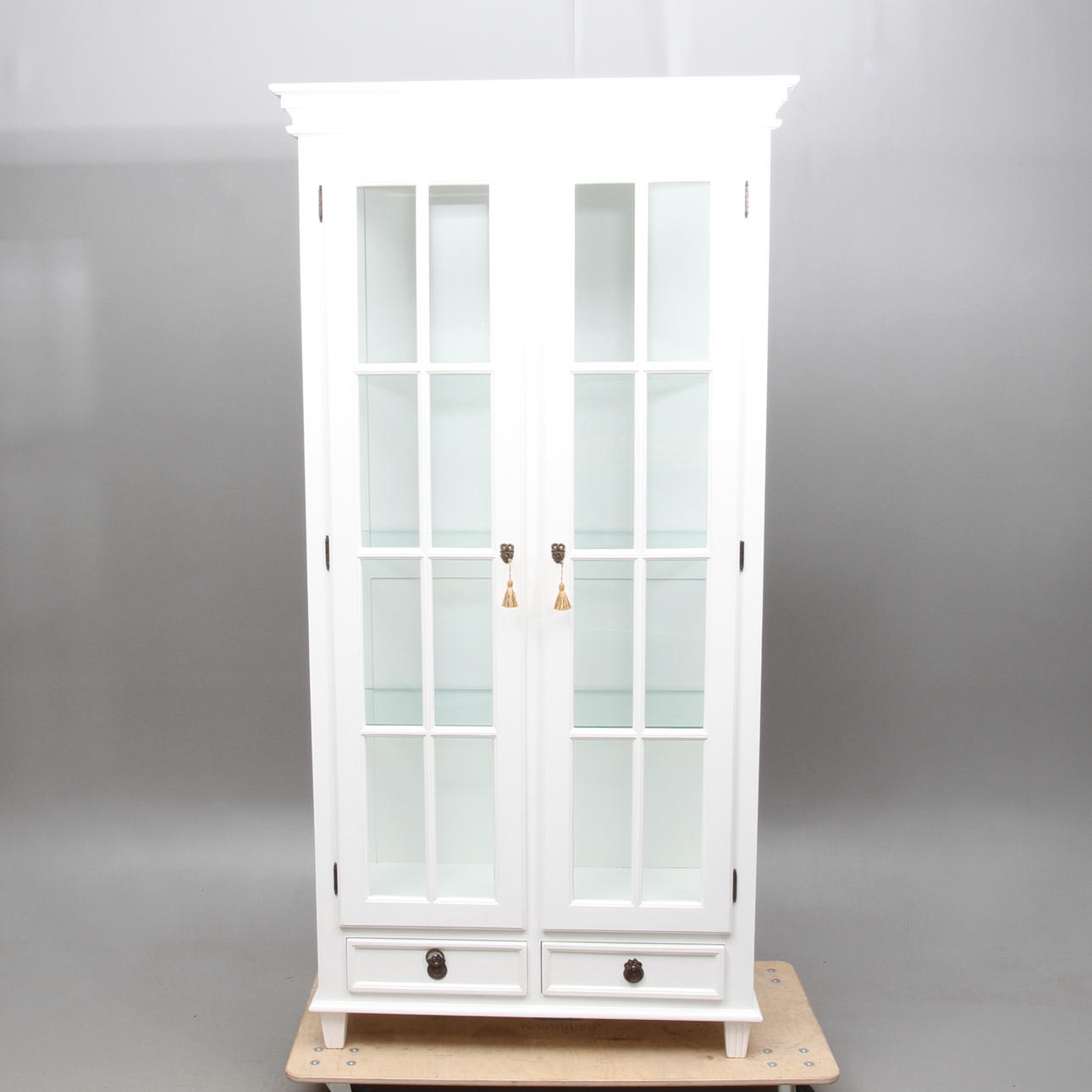 VITRINSKÅP, gustaviansk stil, Geromar, 2000-tal.