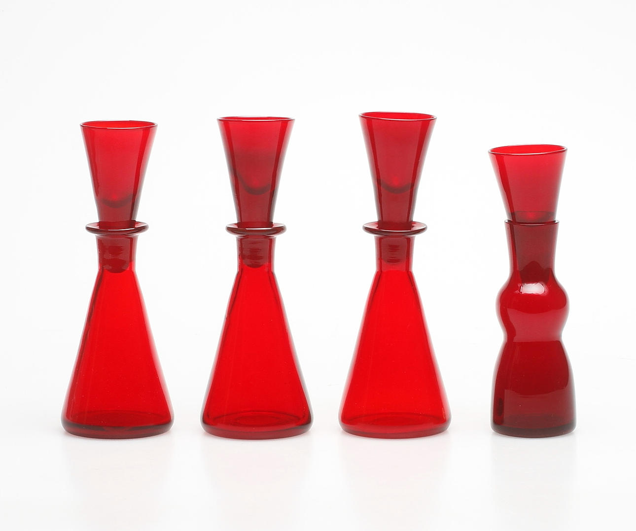 FLASKOR MED GLAS, 3+1 st, Reijmyre.