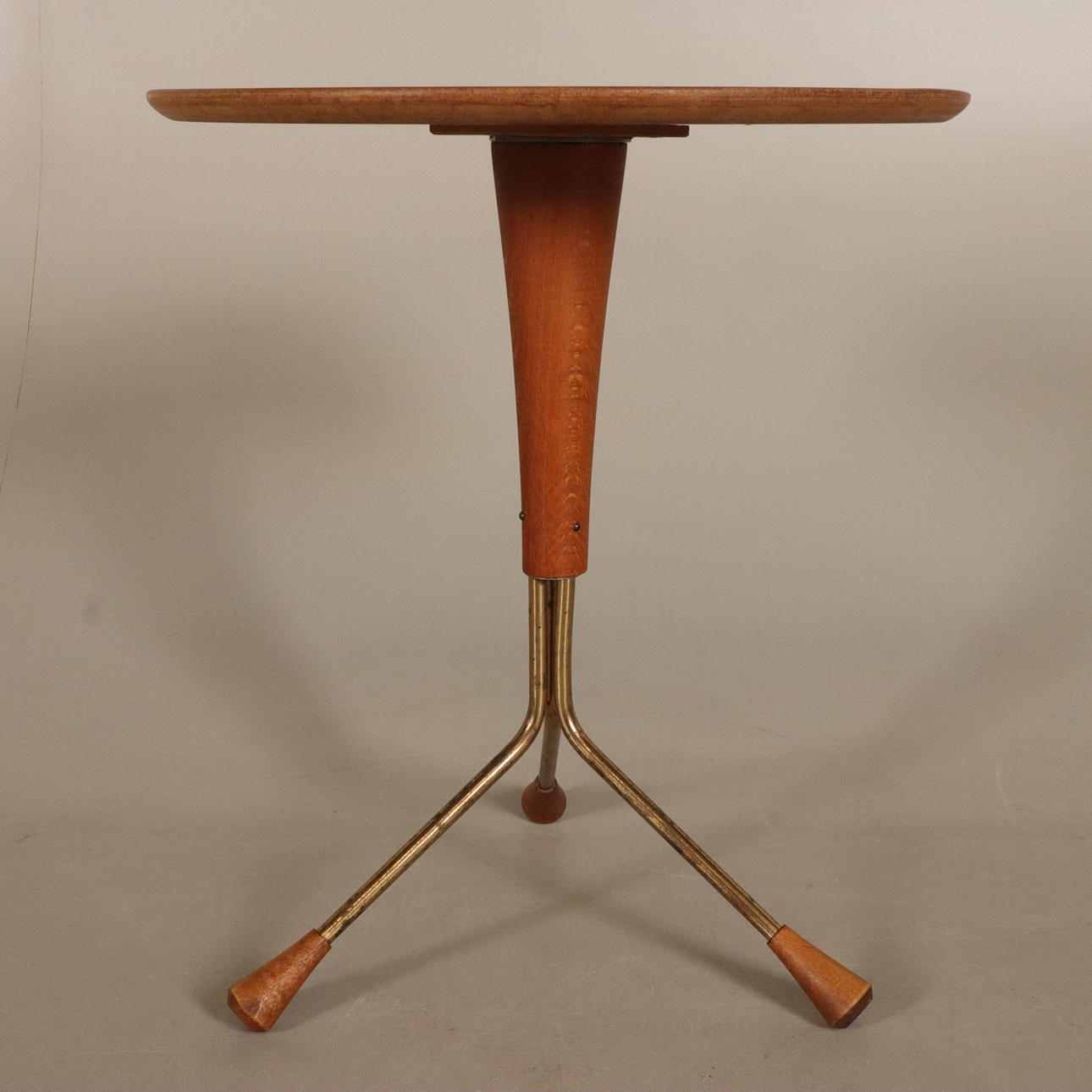 ALBERT LARSON. Side table, teak, brass, Alberts, Tibro.