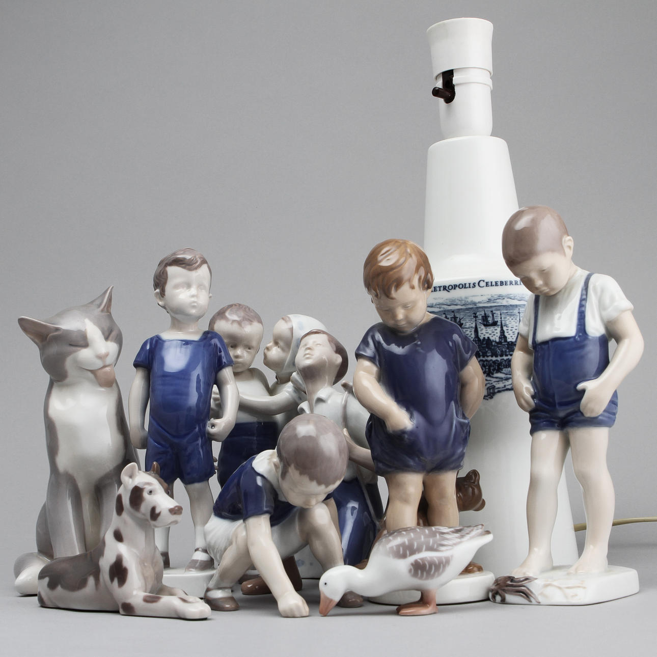 PORSLINSFÖREMÅL, 10 delar, Danmark.