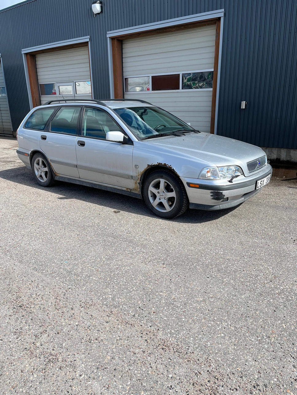 Volvo V40 2.0T, 1999.