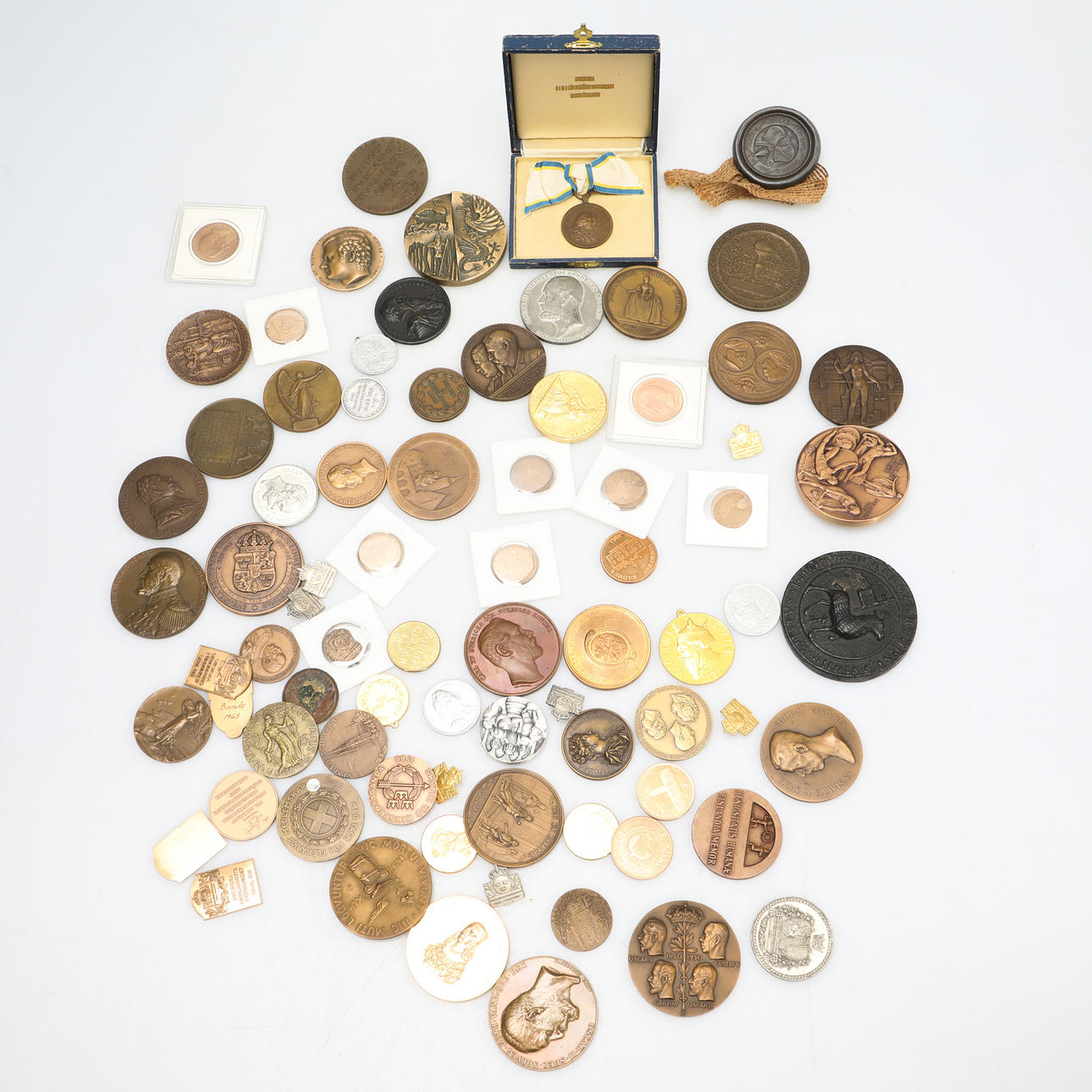 MINDEMØNTER, MEDALJER, LOKALE MØNTER, Sæt.