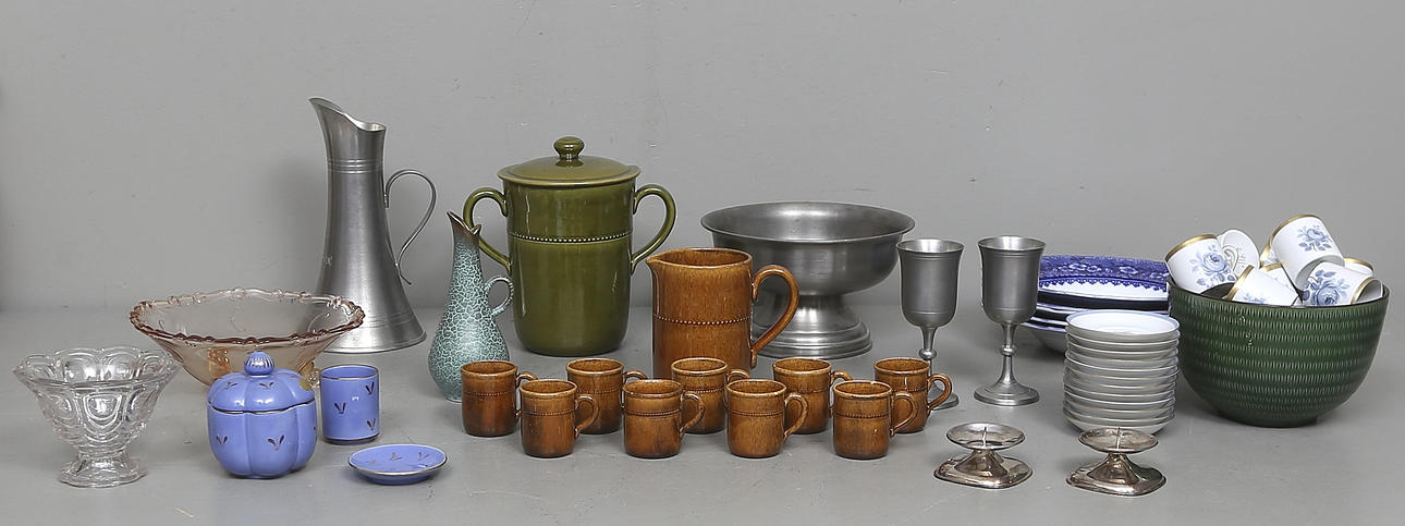 DIVERSE, bland annat Höganäs, Gustafsberg, Hackefors.