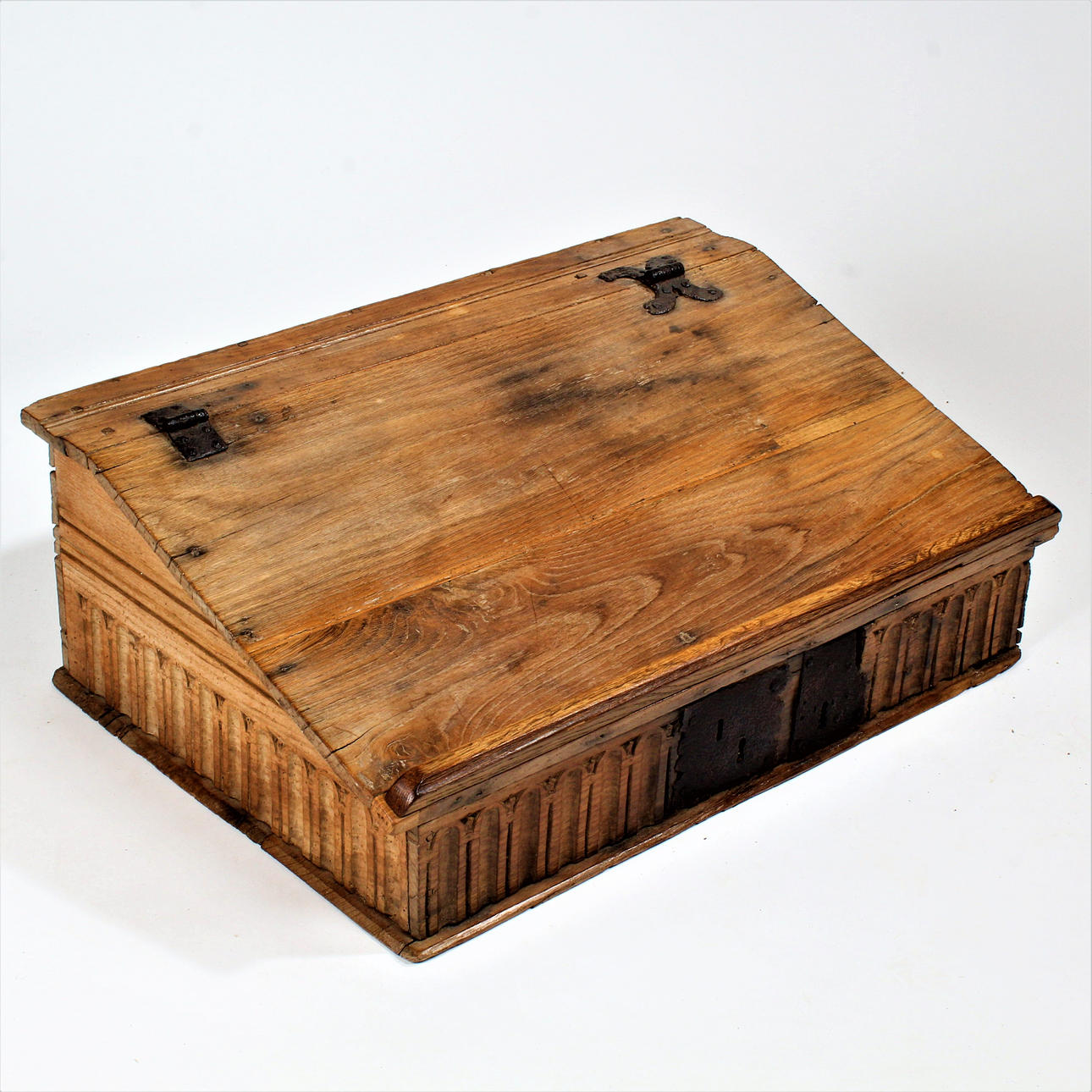 17TH CENTURY EK SKRIVBORD BOX.
