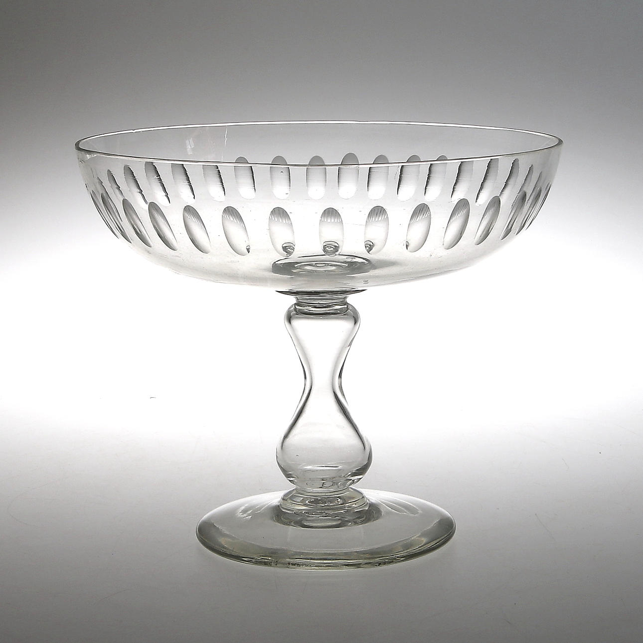 SKÅL PÅ FOT, glas. 18/1900-tal.