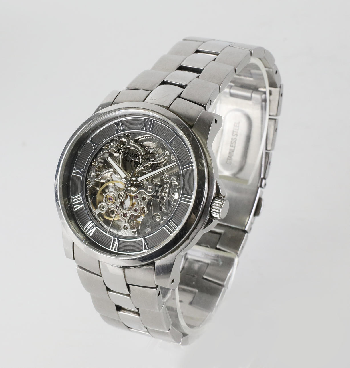 RELOJ DE PULSERA, Kenneth Cole, Nueva York.