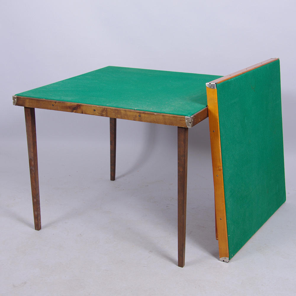 SPELBORD, 2 stycken, filtklädd skiva.