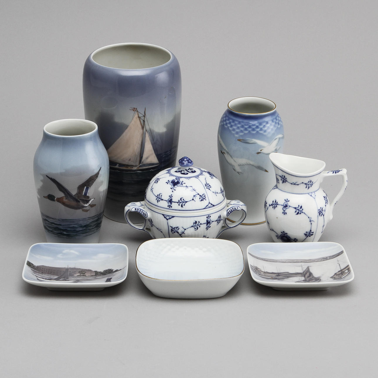 PORSLINSFÖREMÅL, 8 st, Royal Copenhagen samt Bing o Gröndahl.