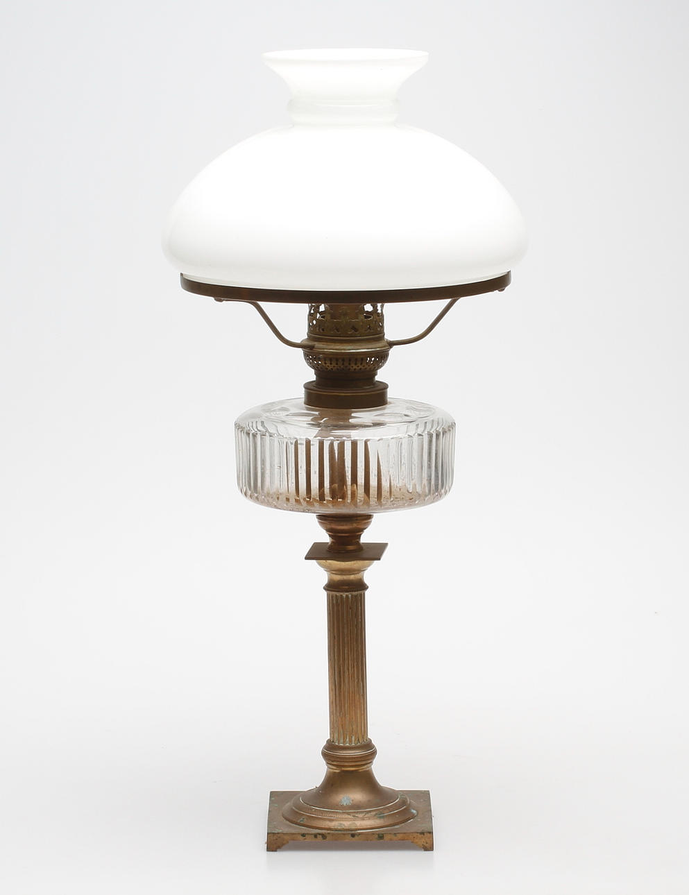 BORDSFOTOGENLAMPA, mässing, Skultuna No. 115, omkring 1900.