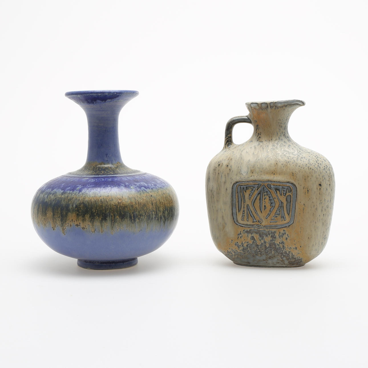 VASER, 2 st, keramik, Gunnar Nylund Rörstrand samt Klase Höganäs.