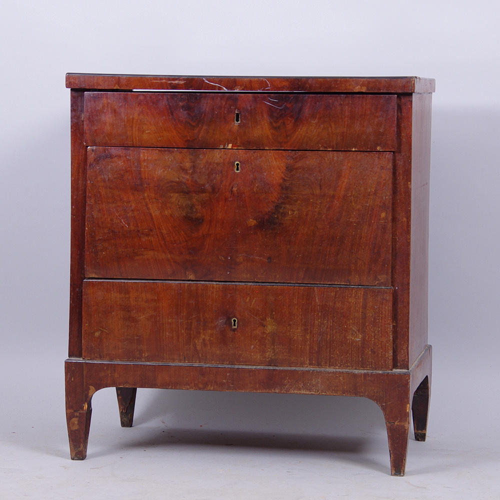 BYRÅ, 3-lådig, mahogny, empire, topplådan med lådinsats.