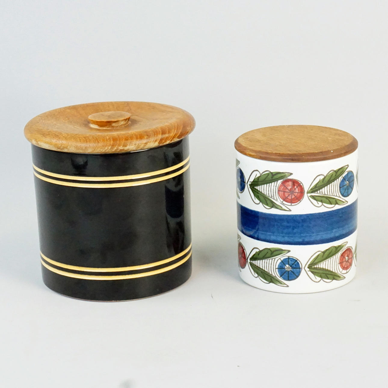 JARS with wooden cover , 2 pcs, including "Dalom" Rörstrand.