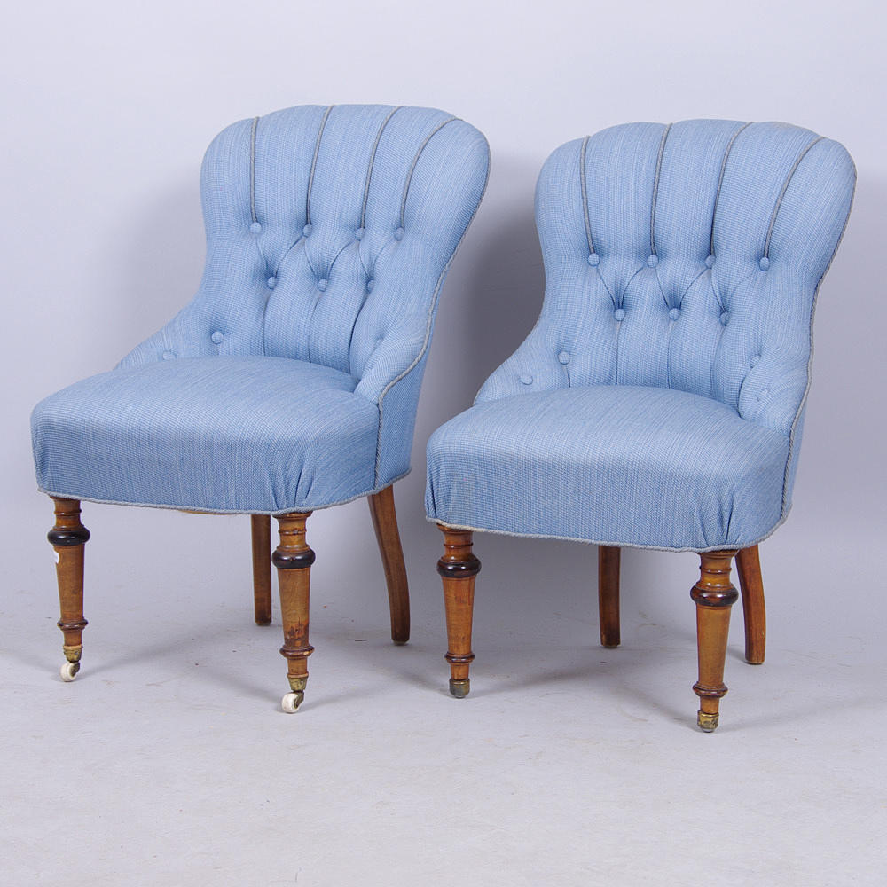 EMMAFÅTÖLJER, 1 par, sekelskiftet 1800/1900.