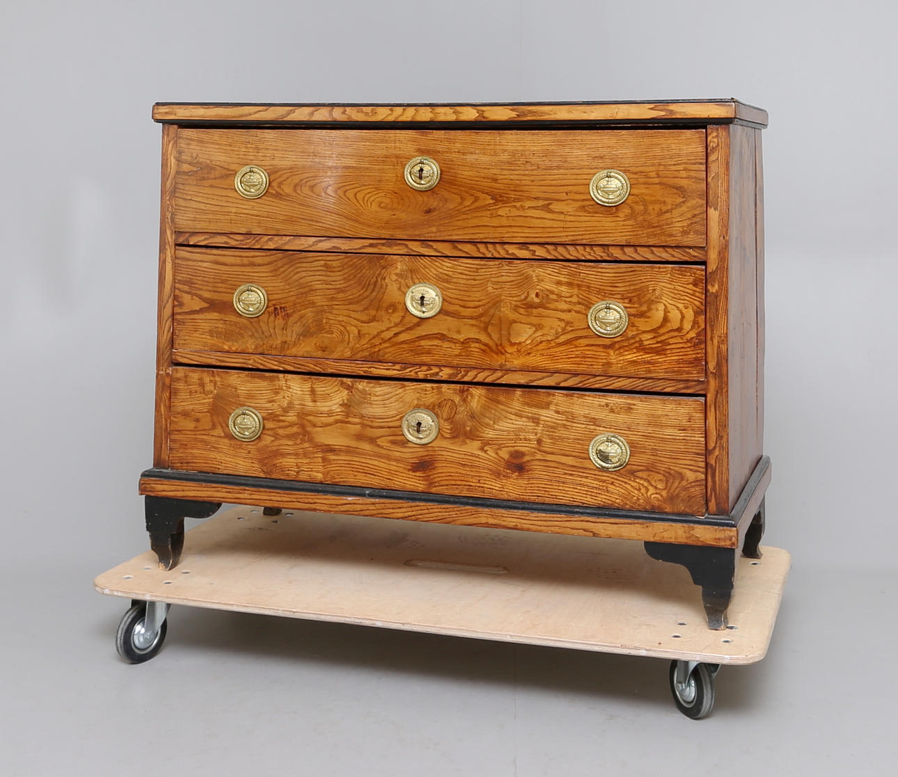 BYRÅ, empire, 1800-talets första hälft.