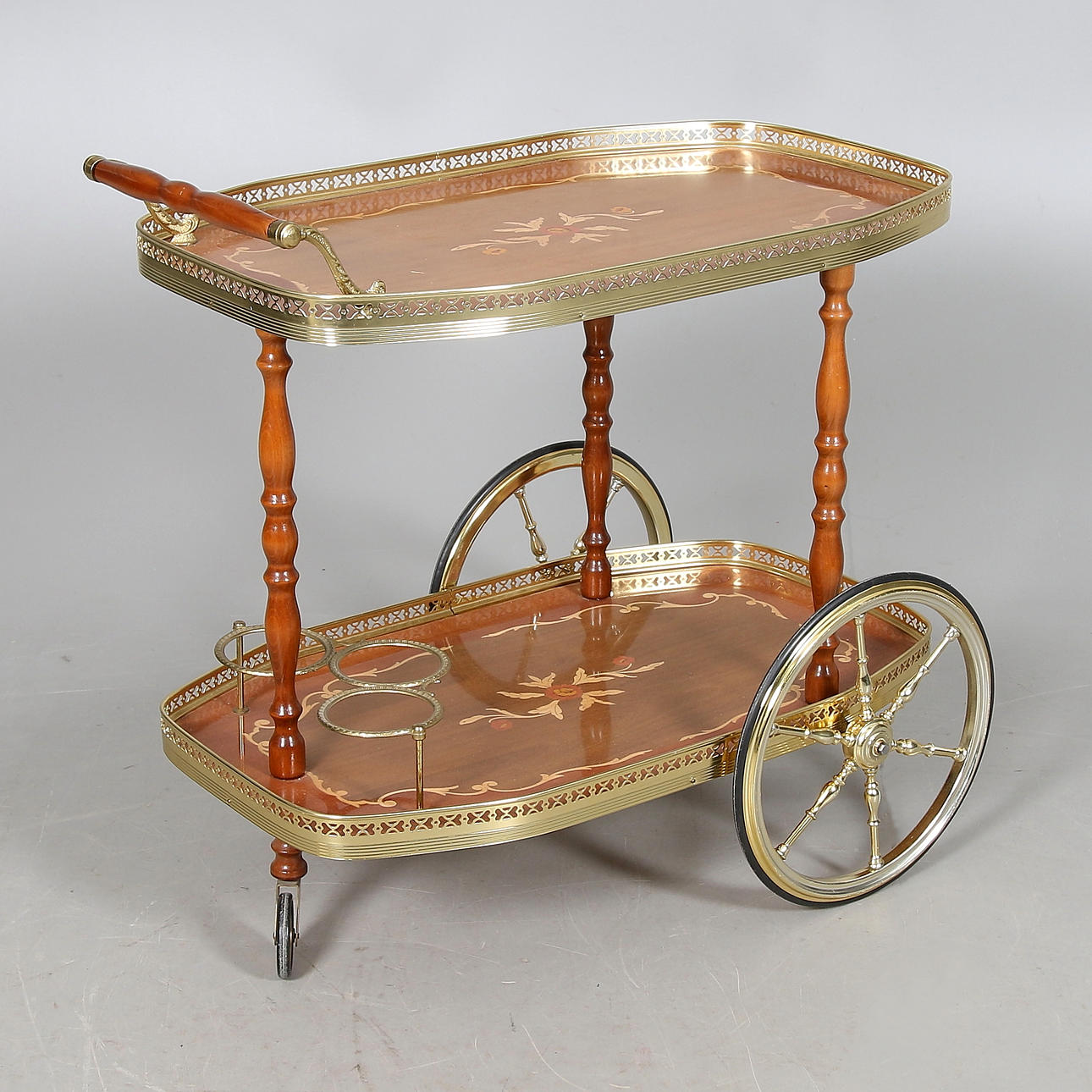 SERVERINGSVAGN, 1900-tal.