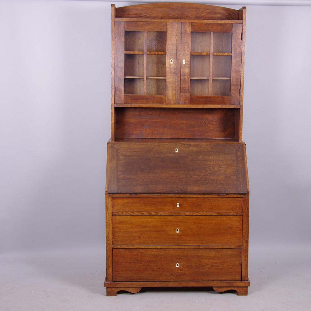 SNEDKLAFFSEKRETÄR MED VITRINÖVERDEL, ek/björk.