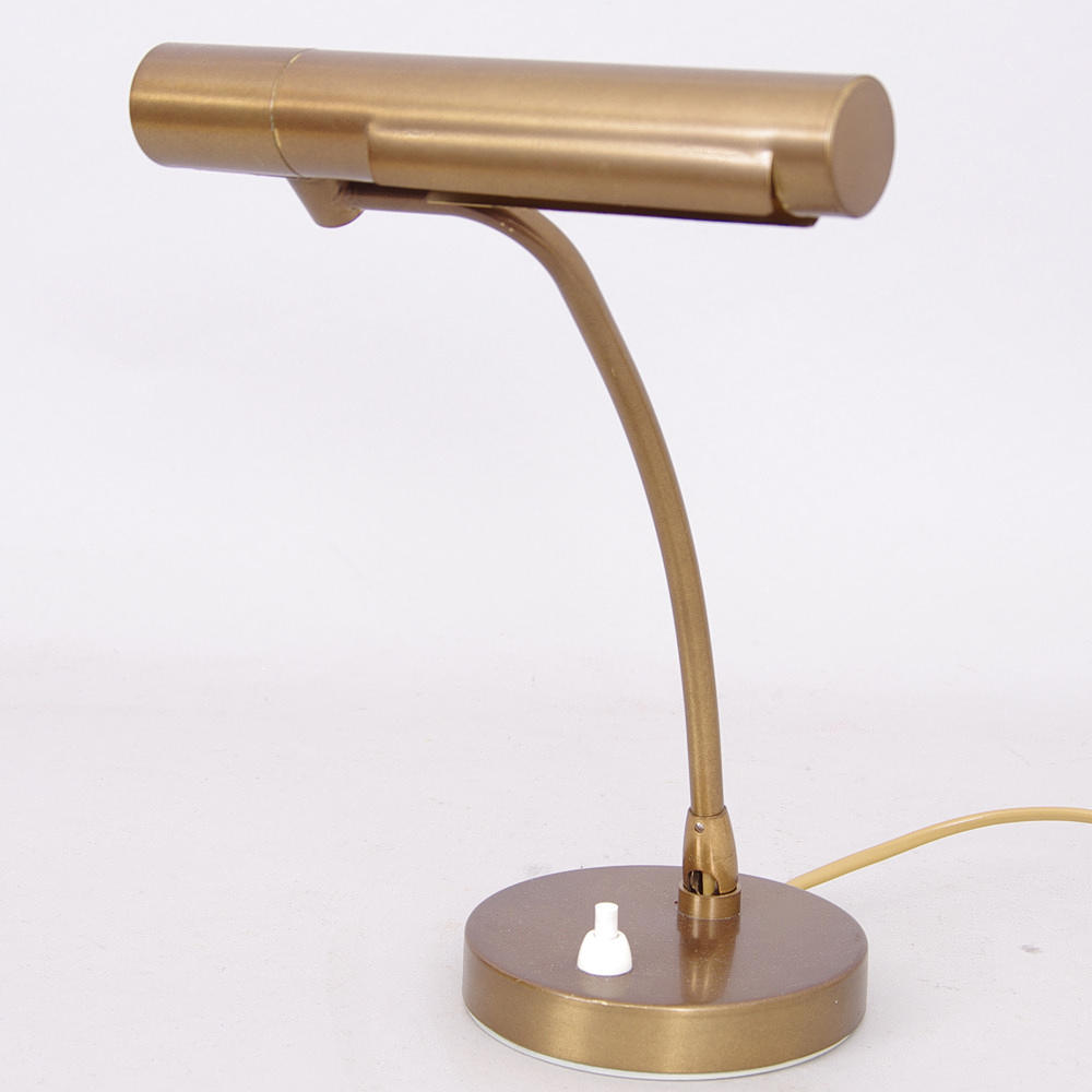 PIANOLAMPA, bronserad metall.