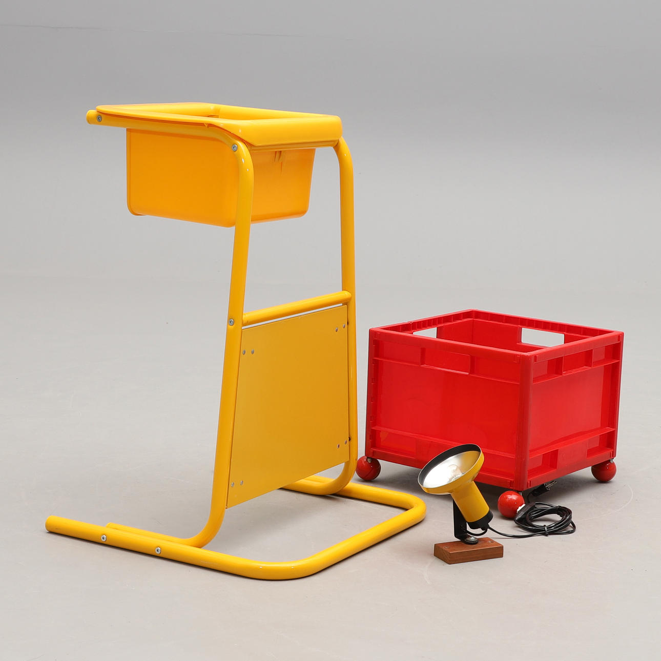 BARNSTOL, "Babuin" och LÅDBACK, IKEA 1980-tal.