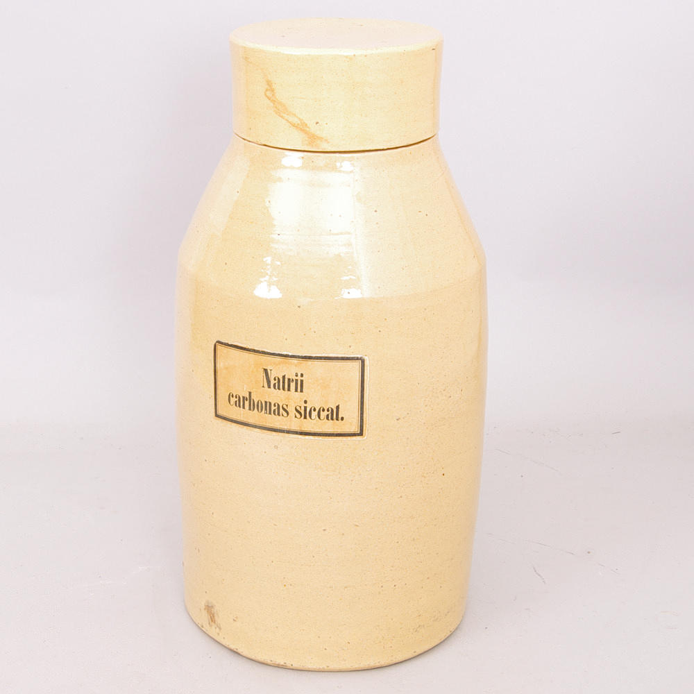 APOTEKSKRUS, Höganäs, gul keramik.