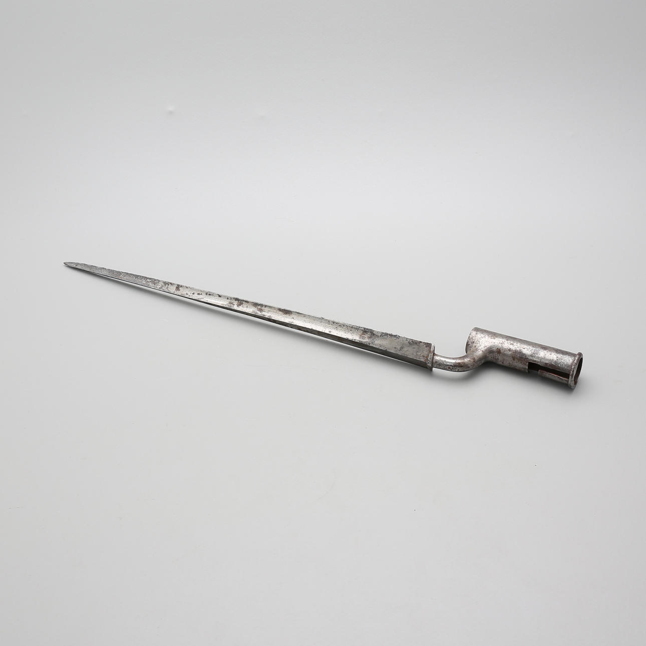 BAJONETT, Makin No 6, 1800-tal.