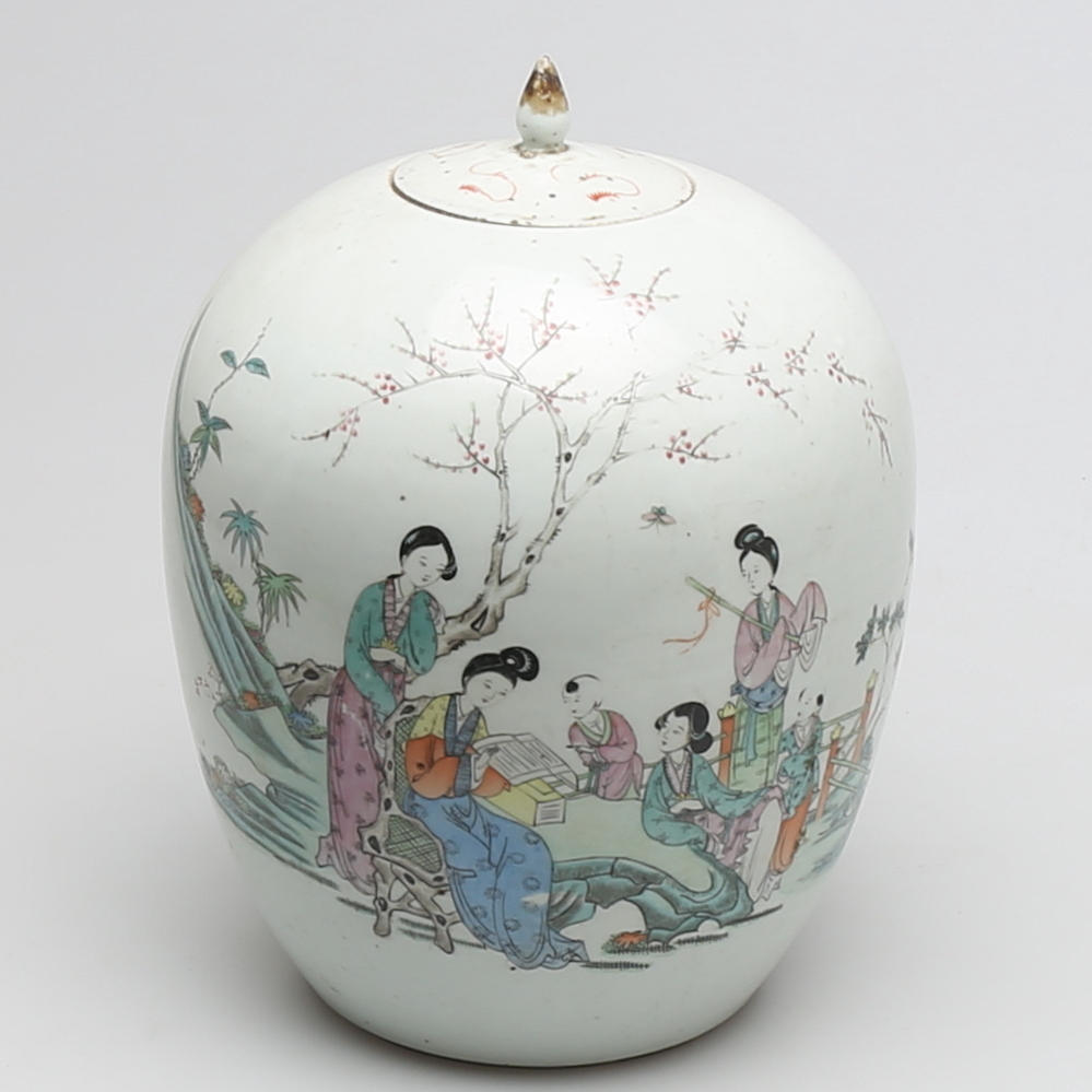 LOCKURNA i porslin, sen Qing-dynasti eller republik, Kina.