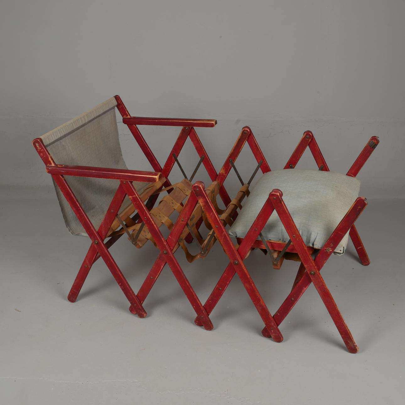 DRACHENBETT, 1920er/30er Jahre.