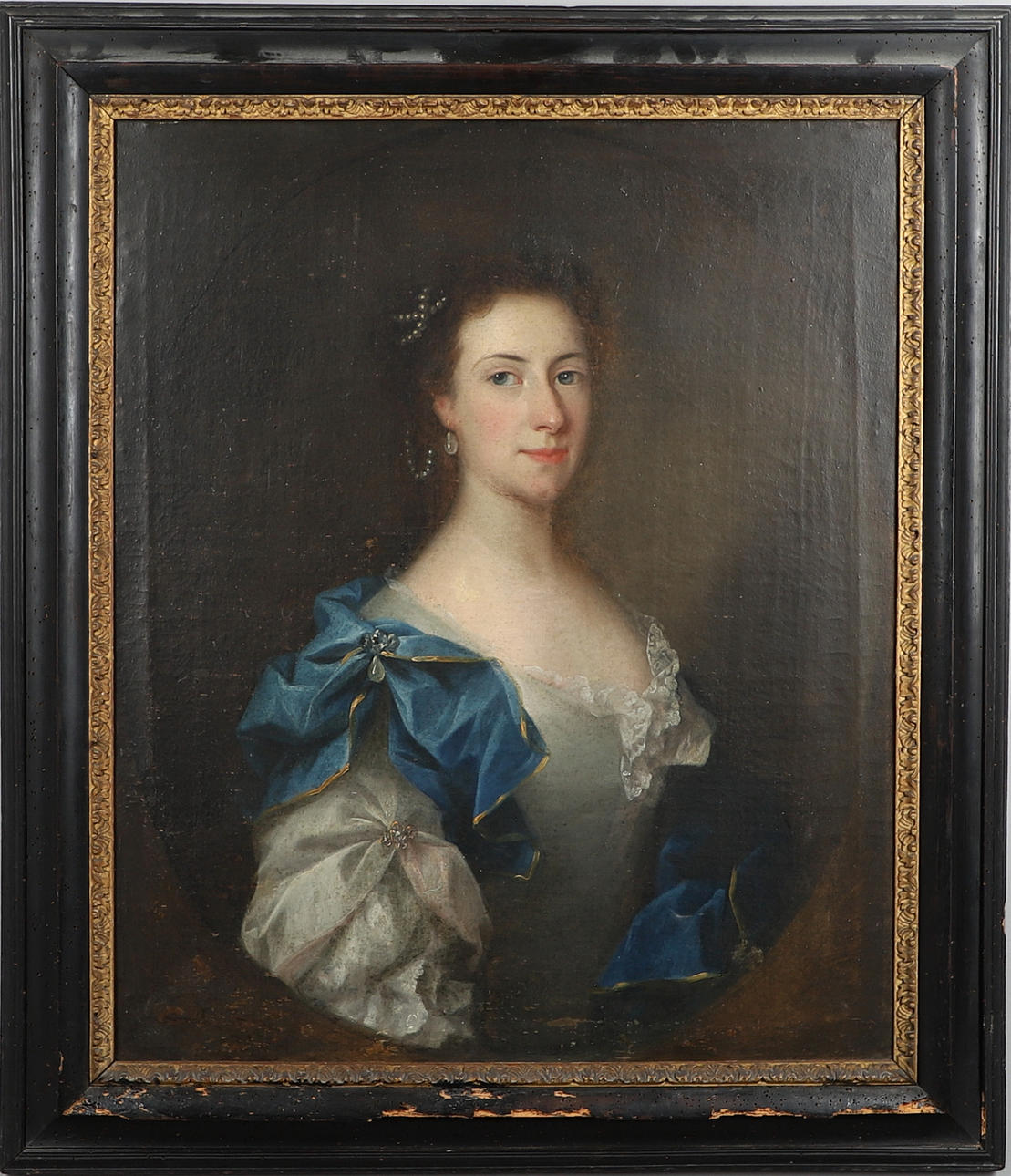 CIRCLE OF JOHN VANDERBANK (1694-1739). PORTRAIT OF MRS SIMON KERRICH (nee MANNING).