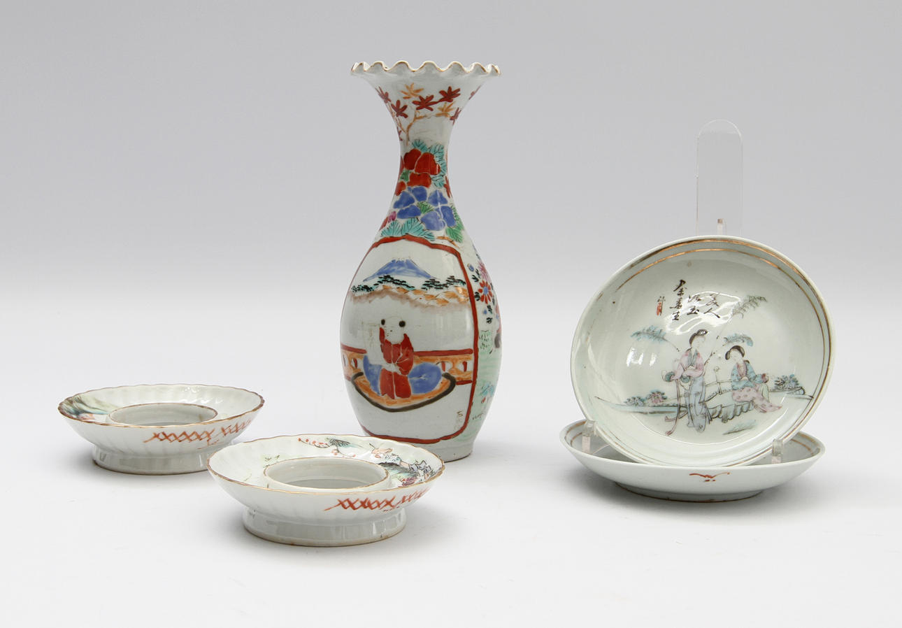 PARTI PORSLIN, 5 delar, Kina, samt Japan, 1800/1900-tal.