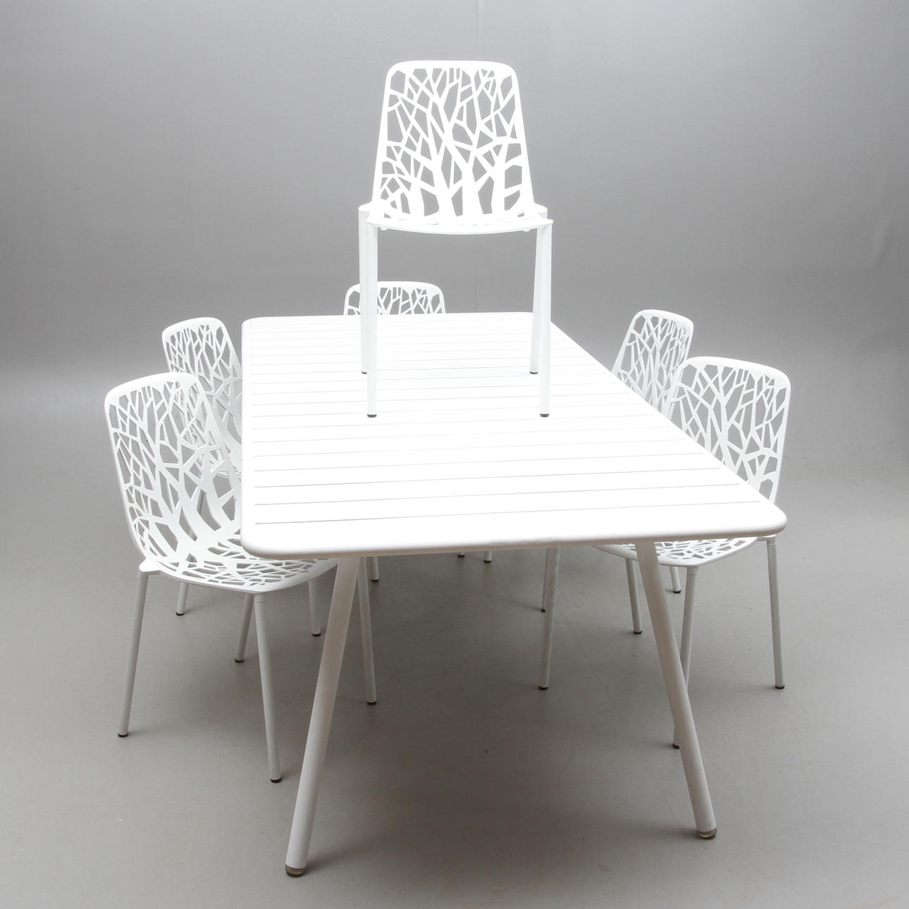 STOLAR 6 st "Forest", Fast Design samt BORD "Luxembourg", 2000-tal.