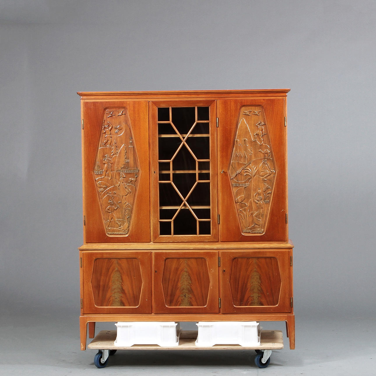 SALSSKÅP, E.Höglund, Vetlanda.