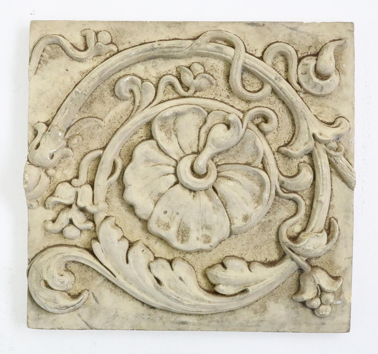 RELIEVE, hierro fundido, estilo rococó, siglo XX.