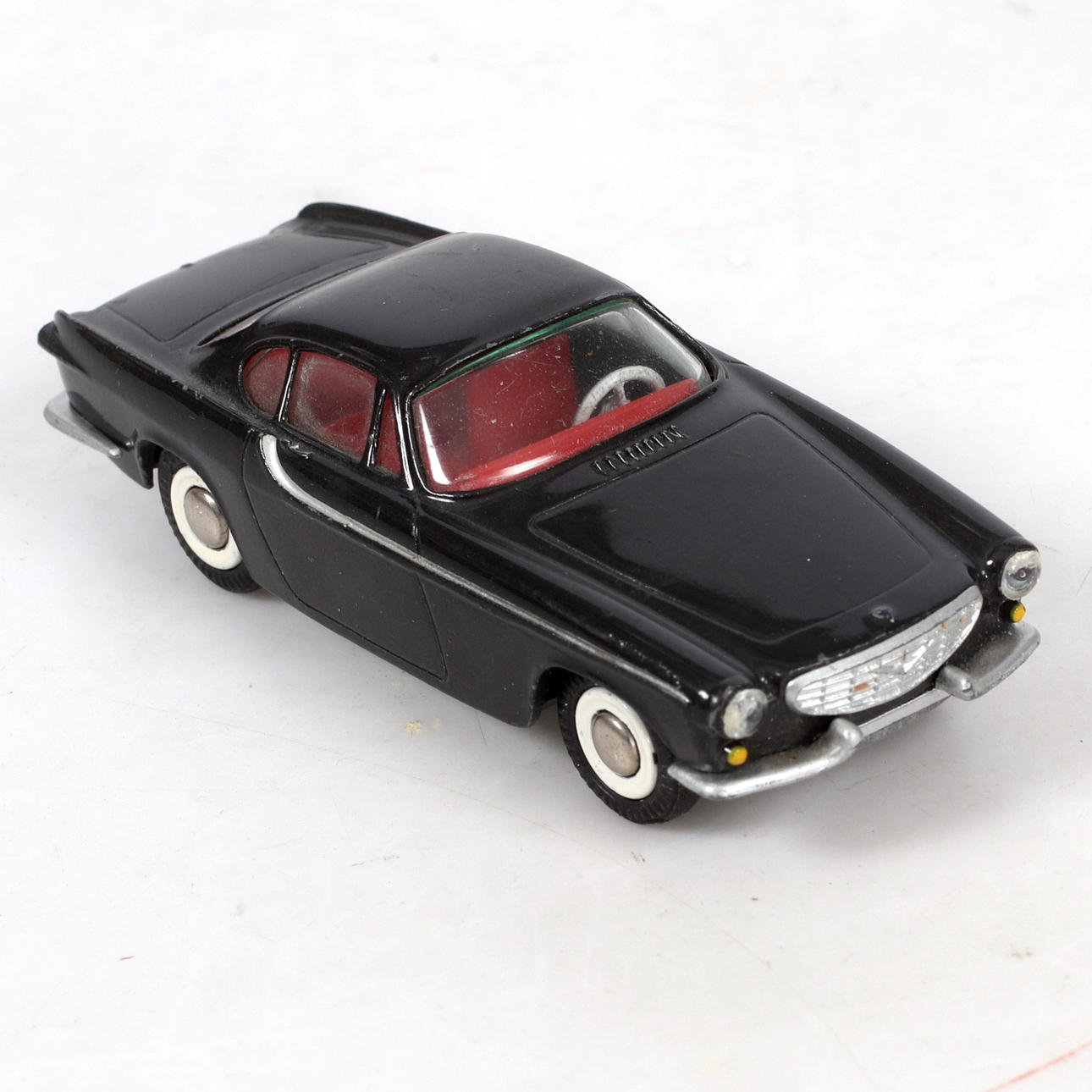 MODELLBIL, plåt, Volvo P1800. Nr 825, Tekno Toys, Danmark