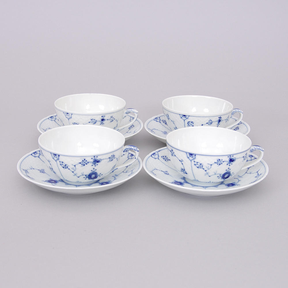 TEKOPPAR MED FAT, "Musselmalet", Bing & Gröndal.