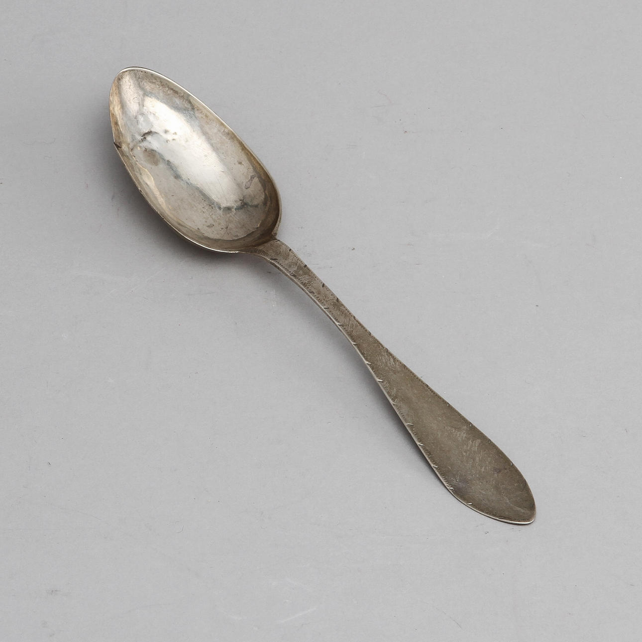 MAGNUS LÖNBERG. Ragusked, silver, tidigt 1800-tal.