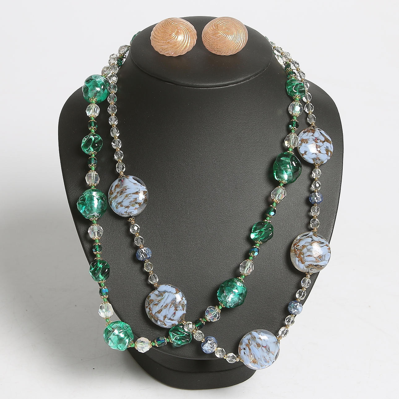 HASBAND samt ÖRHÄNGEN, 3 delar, glas, Murano, Italien, 1900-talets mitt.