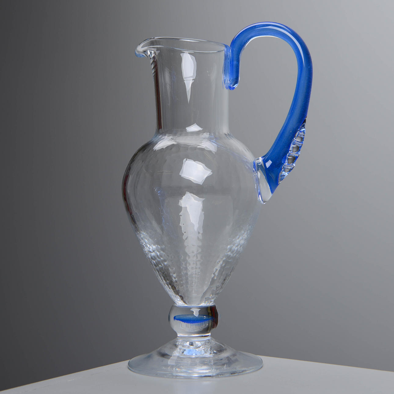 MONICA BACKSTRÖM. Krug, Glas, Kosta Boda.