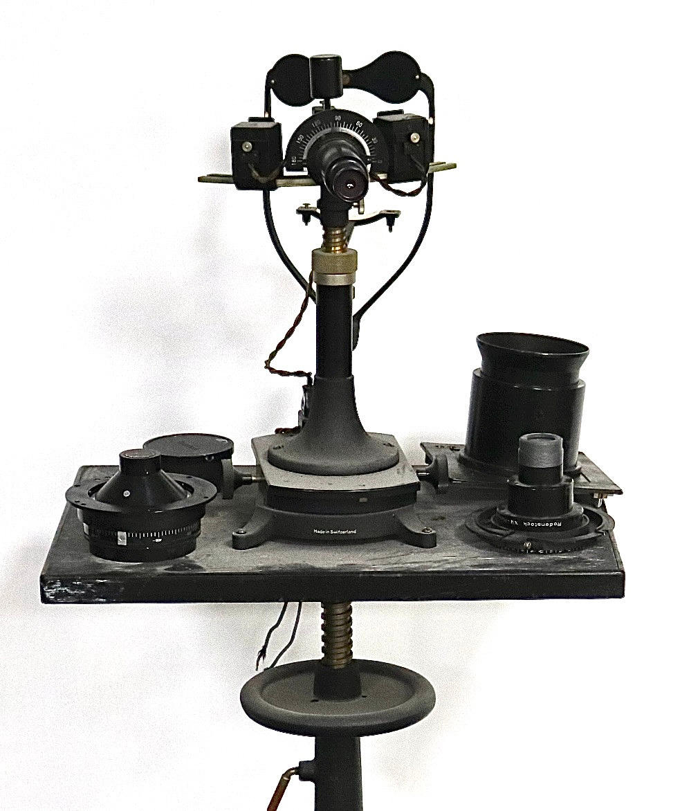 AUTOREFRAKTOR, 1900-tal.