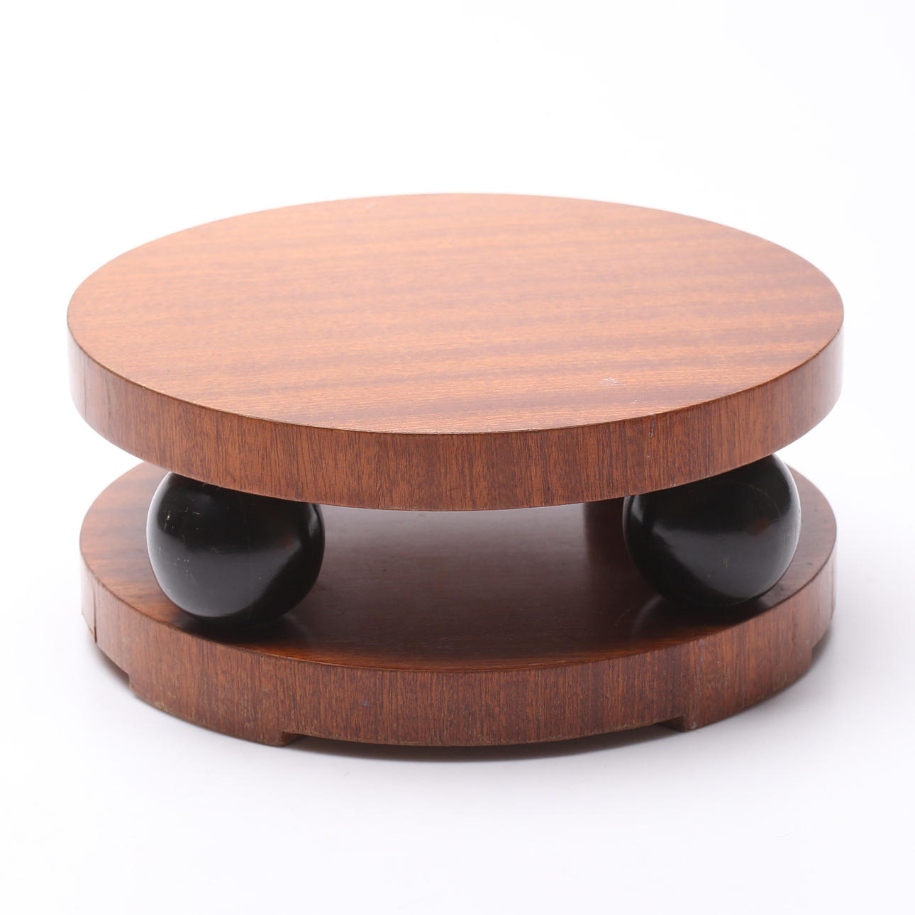 BORD, miniatyr, efter Erik "Klot-Johan" Johansson.