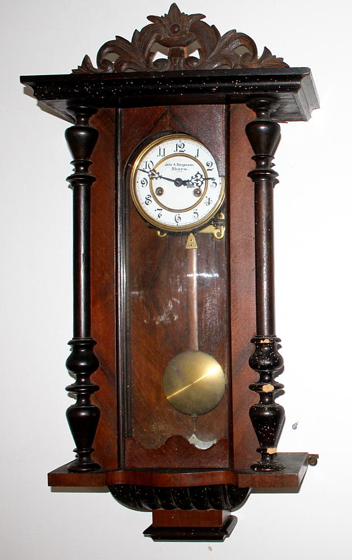 VÄGGUR, John A Bergenson, Skara.