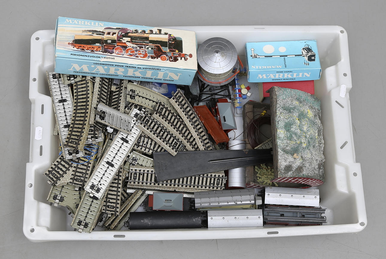 TÅGDELAR, bland annat Märklin, 1900-tal.