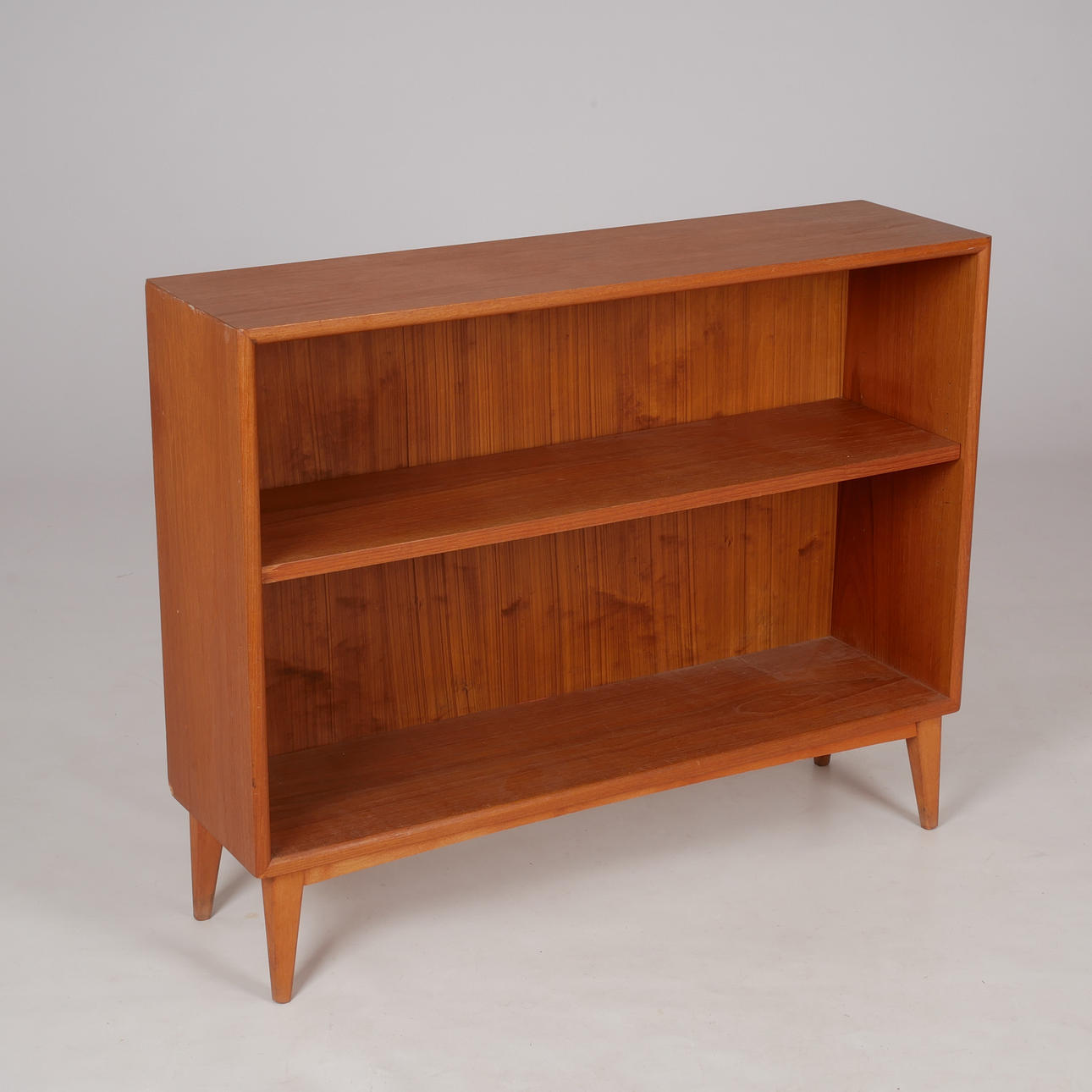 BOKHYLLA, låg, teak, 1950/60-tal.