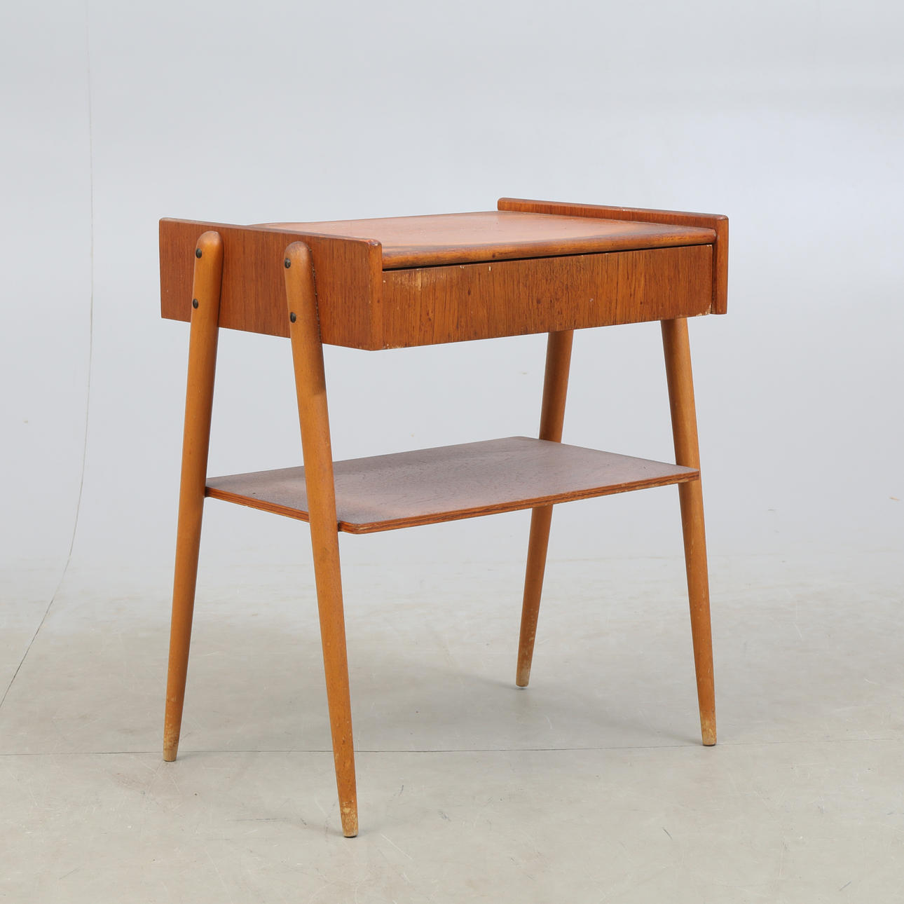 BED TABLE in teak, AB Carlström & Co Möbelfabrik.