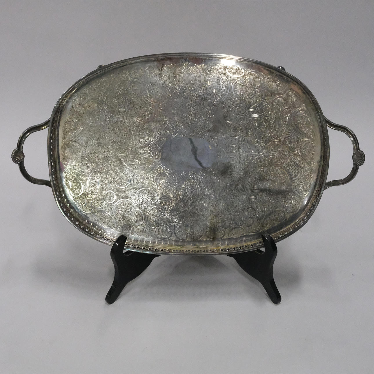 TRAY NICKEL SILVER ENGLAND.