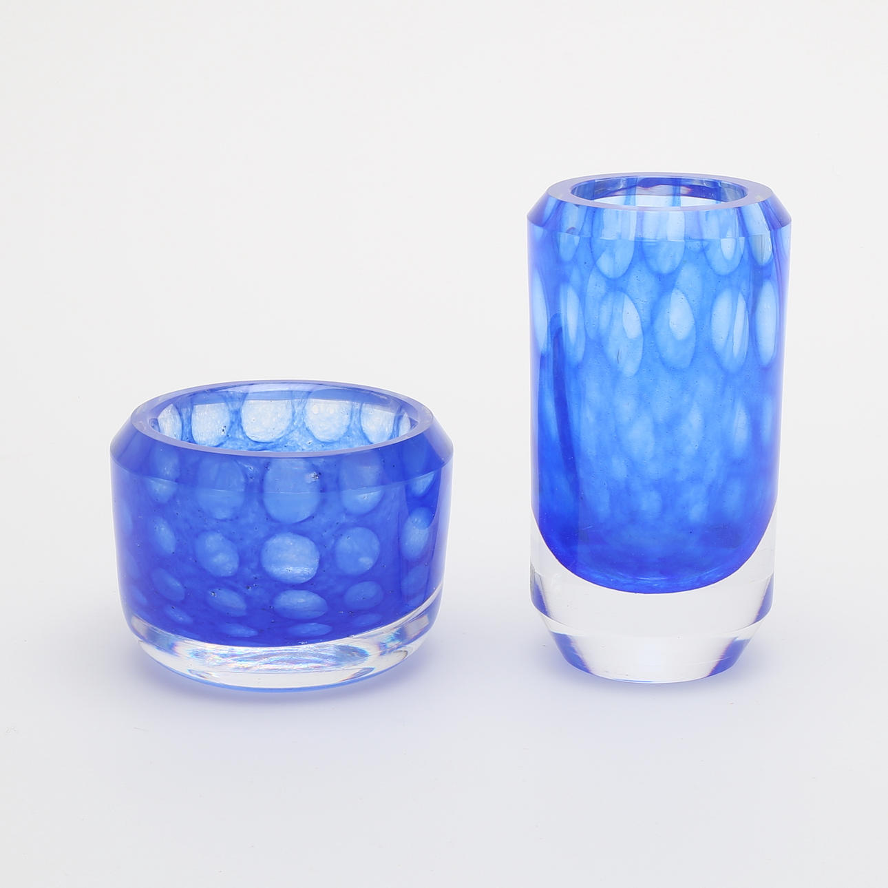 SKÅL SAMT VAS, glas, Vicke Lindstrand, Kosta, en signerad.