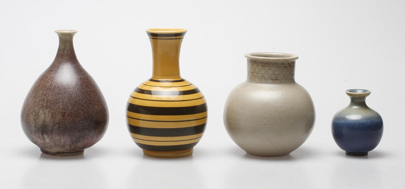 VASER, 4 st, keramik, Sverige, signerade.