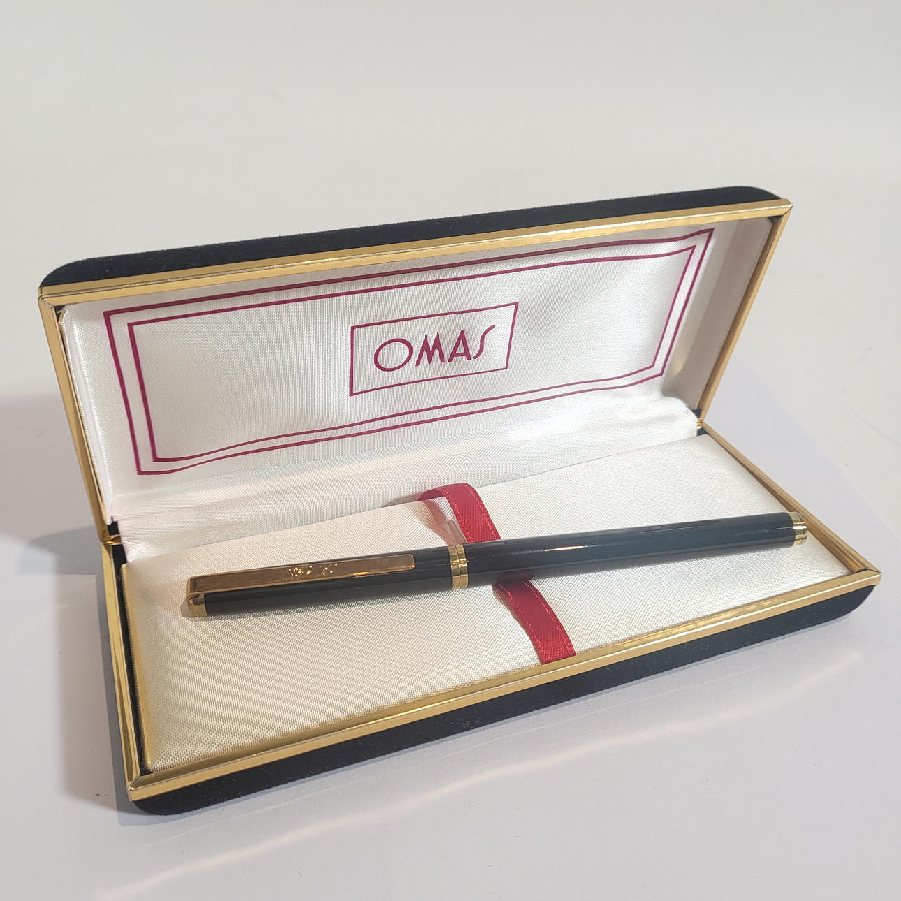 OMAS. PLUMA ESTILOGRÁFICA.