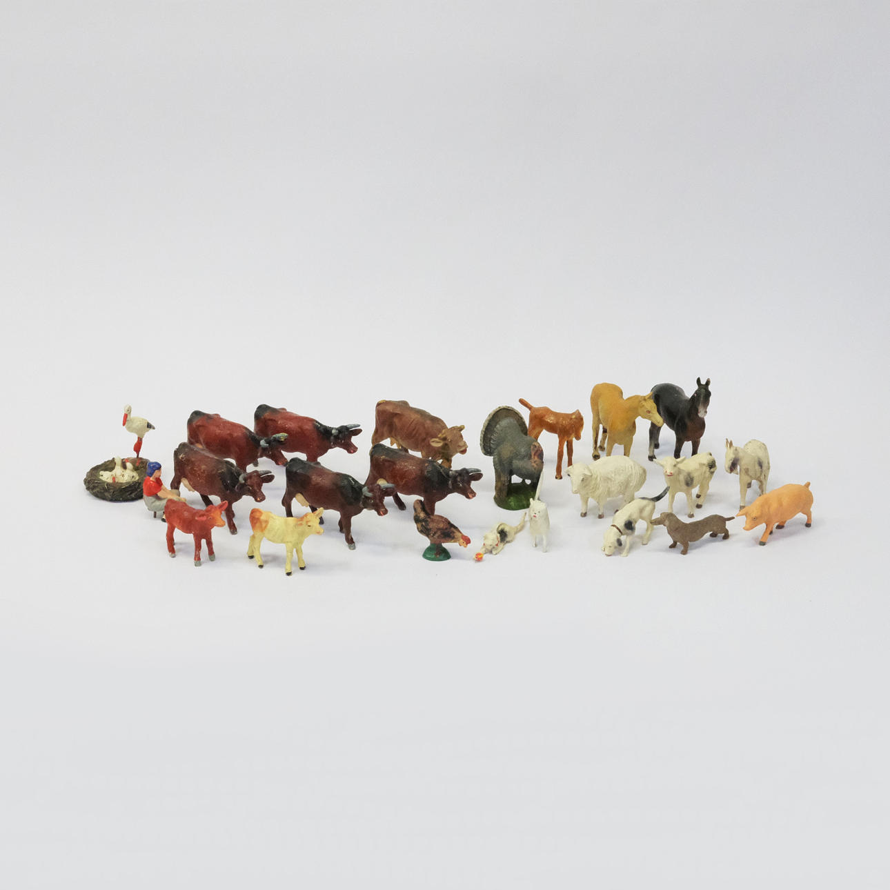 22 STÜCK ALTE SPIELTIERE, BAUERNHOF.